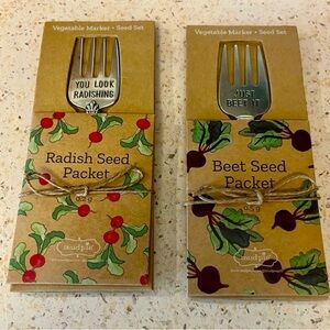 ⚠️ 5/25$ NWT Mud Pie Radish and Beet Seed Packet and marker Set